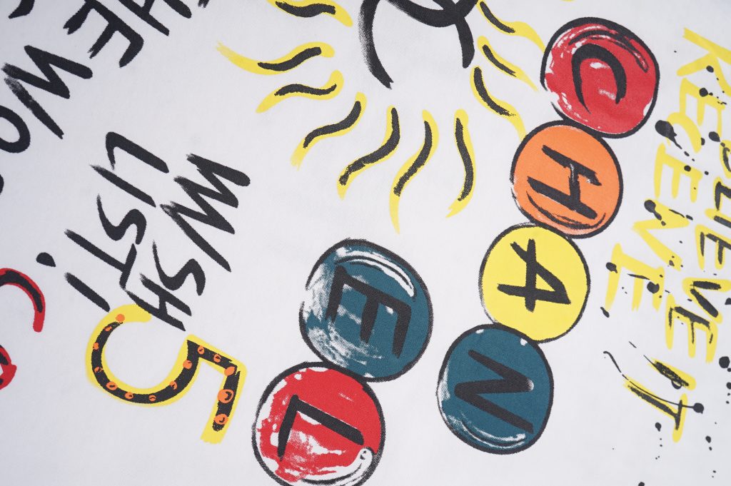 シャネル　CHANEL　落書き　半袖Ｔシャツ　夏服　プリントシャツ　Tshirt　丸首シャツ　レディース　綿100％　カップル　メンズ　2色 - 画像 7