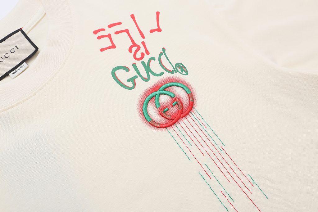 グッチ　GUCCI　ゆったり　刺繍シャツ　クルーネックTシャツ　シャツ　半袖Tシャツ　カップルコーデ　Tshirt　レディース/メンズ - 画像 6
