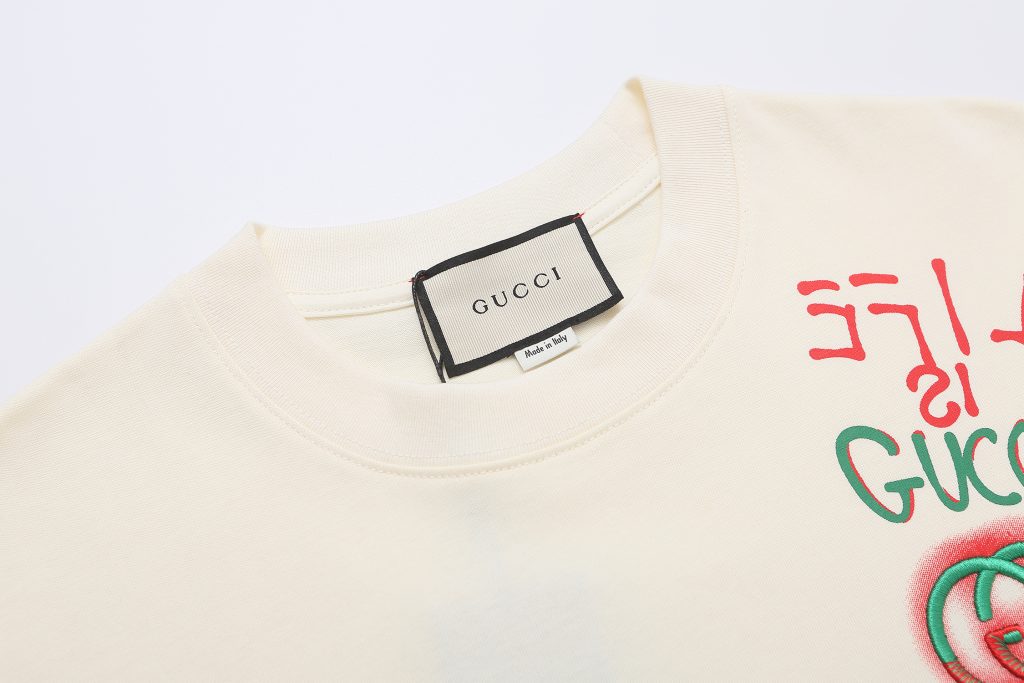 グッチ　GUCCI　ゆったり　刺繍シャツ　クルーネックTシャツ　シャツ　半袖Tシャツ　カップルコーデ　Tshirt　レディース/メンズ - 画像 5