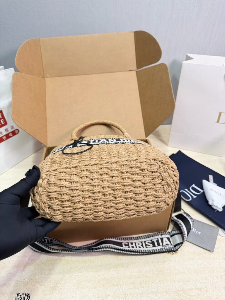 ディオール　Dior　カゴバッグ　バスケットバッグ　2WAY　トートバッグ　刺繍ロゴ　レディース　送料込み - 画像 4