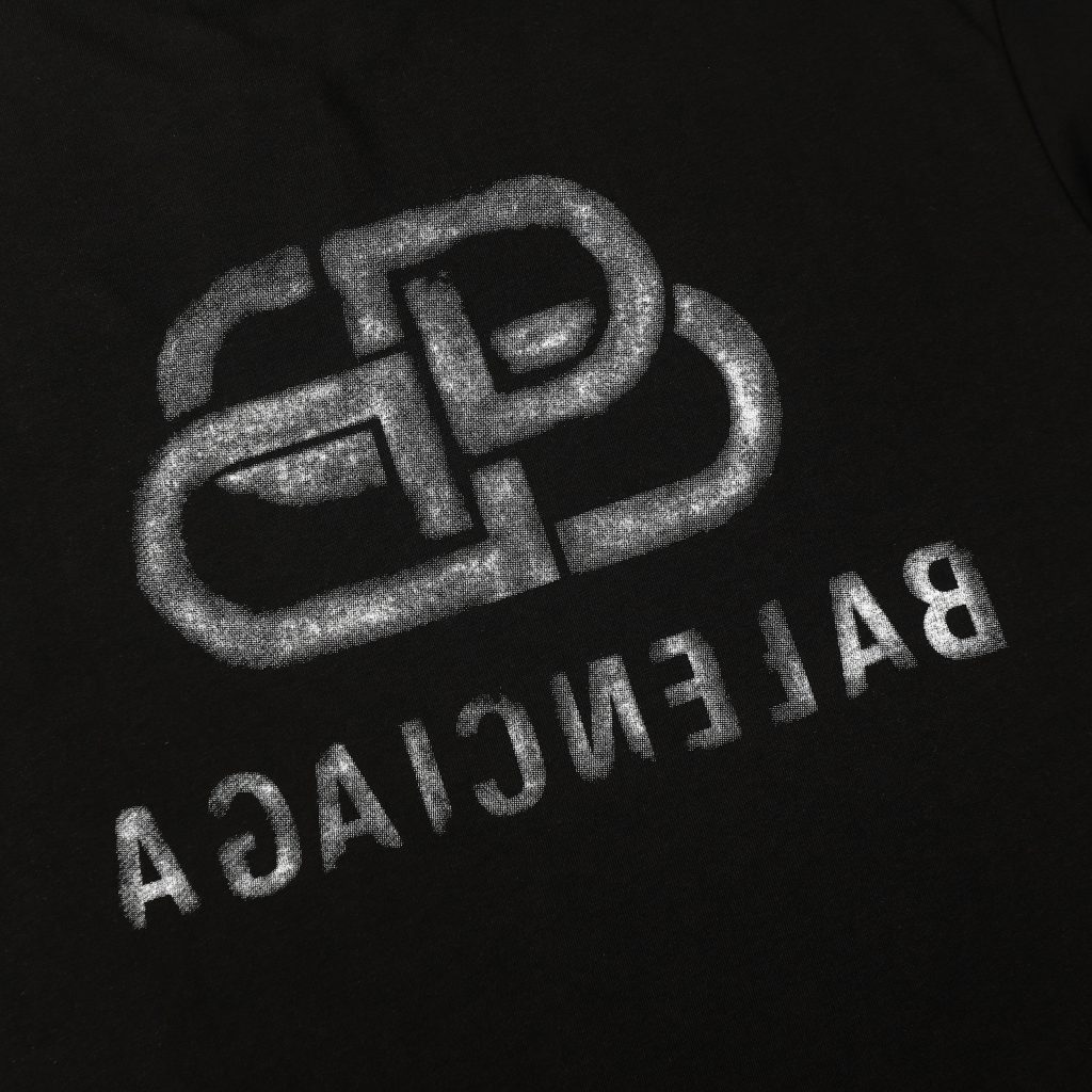 BALENCIAGA　バレンシアガ　プリントシャツ　クルーネック　メンズ　ロゴシャツ　Tシャツ　T-shirt　2色 - 画像 5