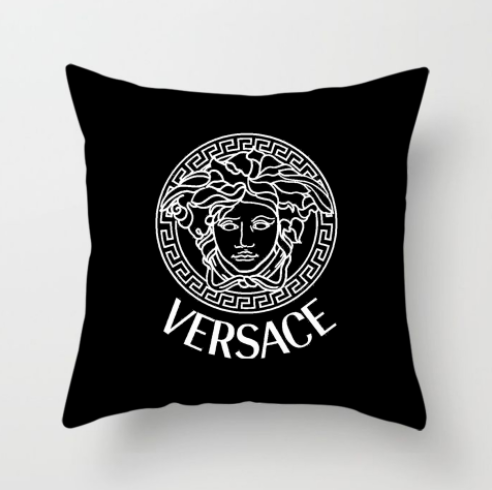 Versaceクッションカバー　ヴェルサーチクッションカバー　ベルサーチクッション　人気オススメ　インテリア小物 - 画像 5