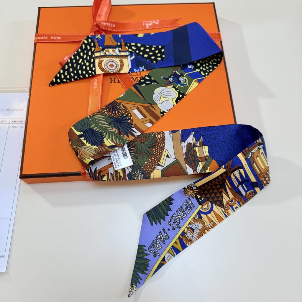 人気 エルメス Hermes Twilly ツイリー スカーフ レディーススカーフ Scarf 多用途ツイリー 細長スカーフ 3点 - 画像 3