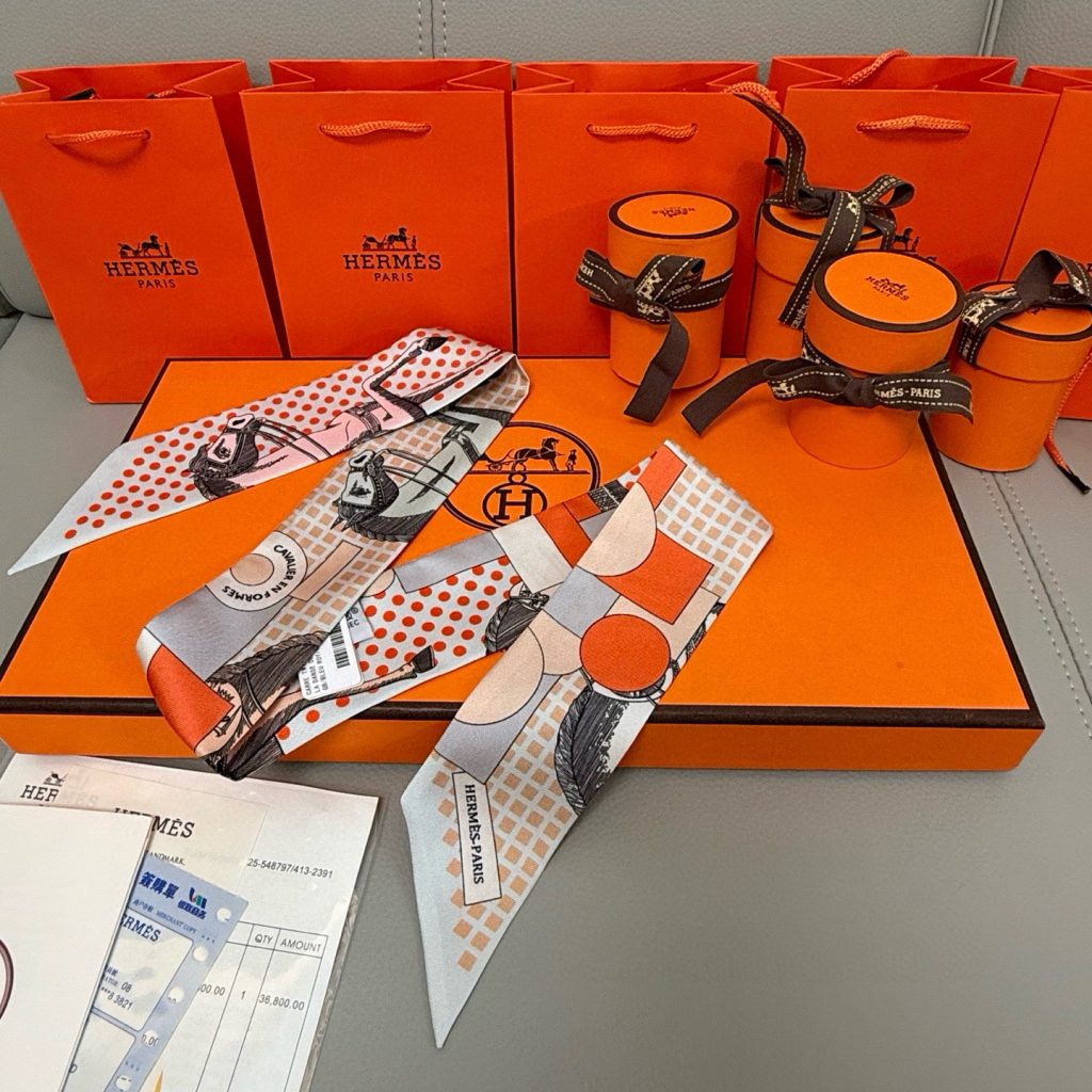 エルメス　Hermes　Twilly　ツイリー　馬柄ツイリー　上品カラー　　細長リボンスカーフ　レディース　バッグスカーフ　7点 - 画像 4