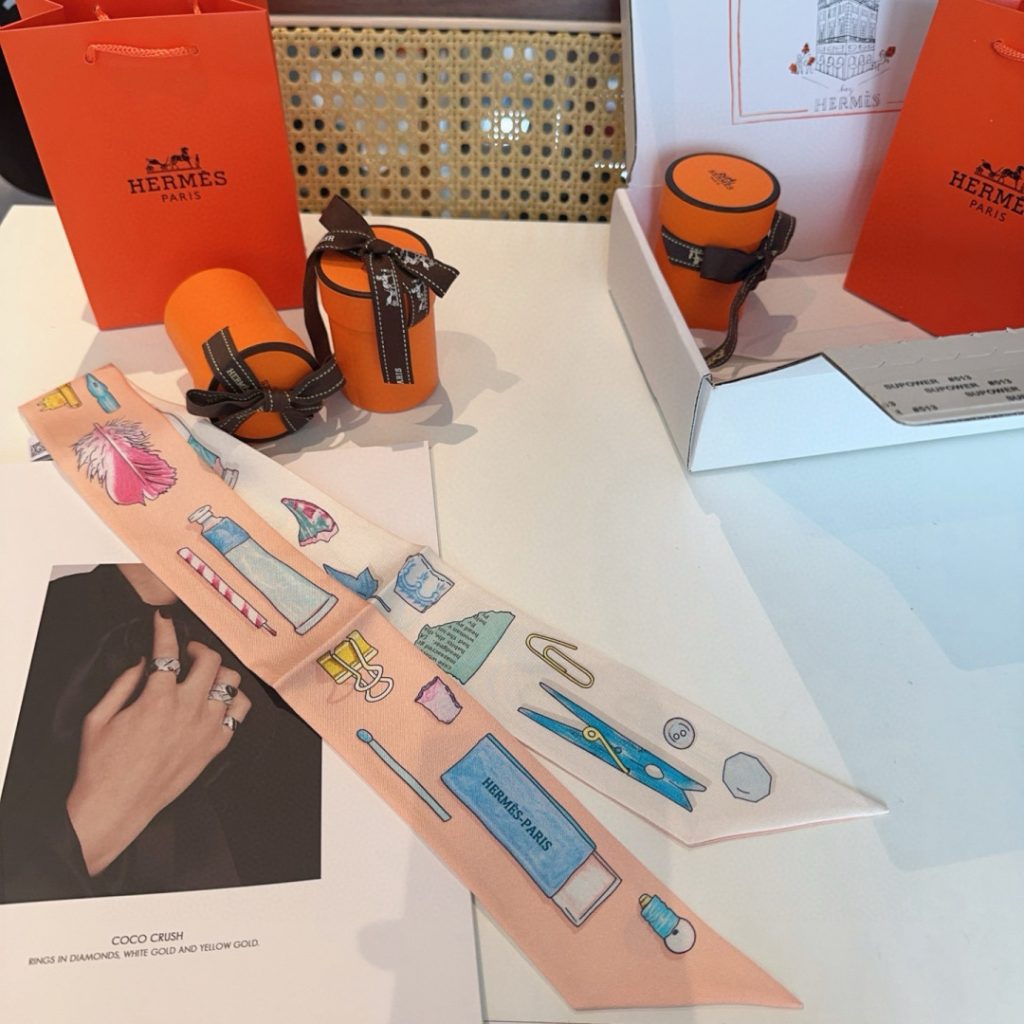 エルメス　Hermes　Twilly　ツイリー 　細スカーフ　上品カラー　細長リボンスカーフ　レディース　バッグスカーフ　7点 - 画像 6
