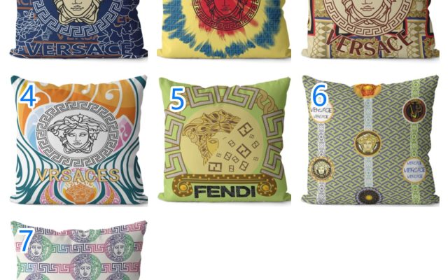 ヴェルサーチ　Versace　クッションカバー　クッション　ベルサーチクッション　45×45cm　枕カバー　高級デザイン　インテリア小物