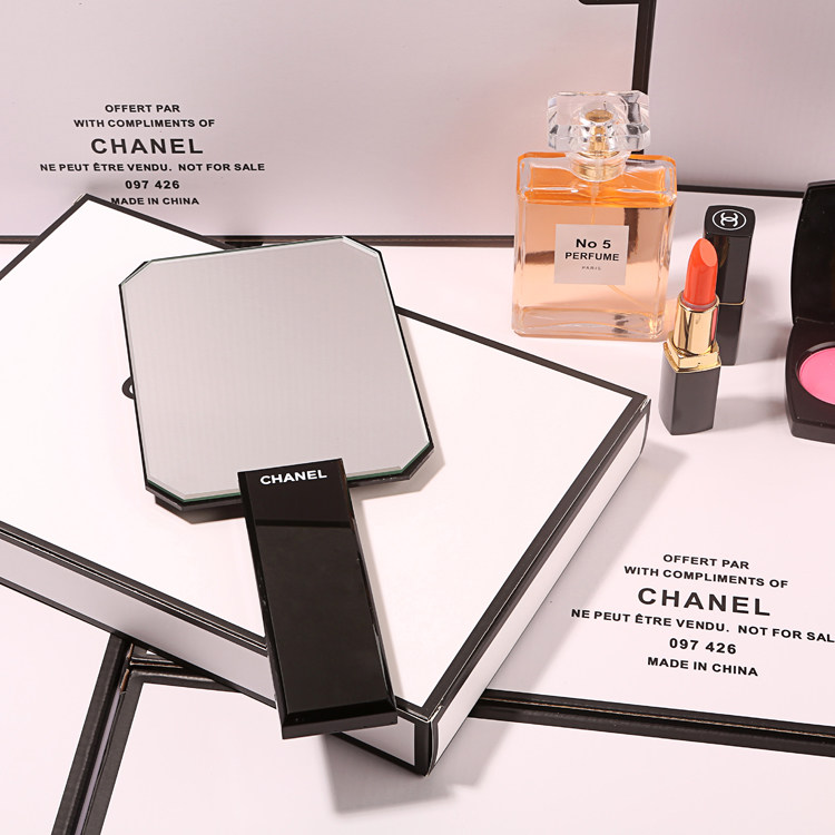 CHANEL　ハンドミラー　シャネル手鏡　化粧鏡/メイク用　人気プレゼント - 画像 5
