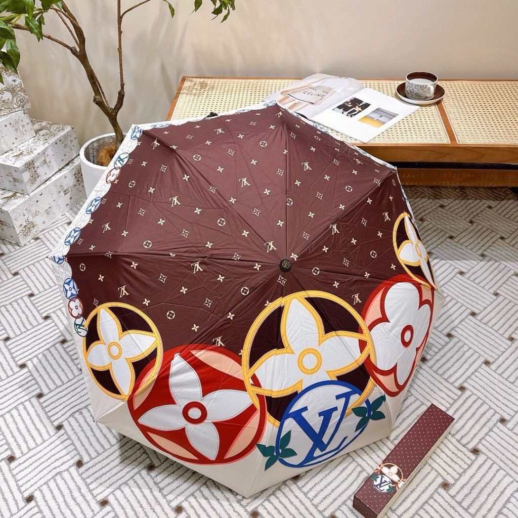 ルイヴィトンLOUIS VUITTON　LV折りたたみ傘　アンブレラ　晴雨兼用UVカット　ワンタッチ開閉傘　モノグラム　オシャレかさ3種 - 画像 2
