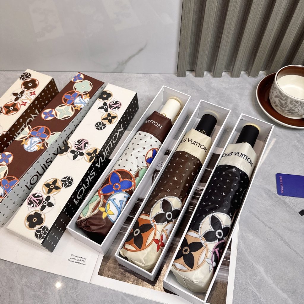 ルイヴィトンLOUIS VUITTON　LV折りたたみ傘　アンブレラ　晴雨兼用UVカット　ワンタッチ開閉傘　モノグラム　オシャレかさ3種 - 画像 5