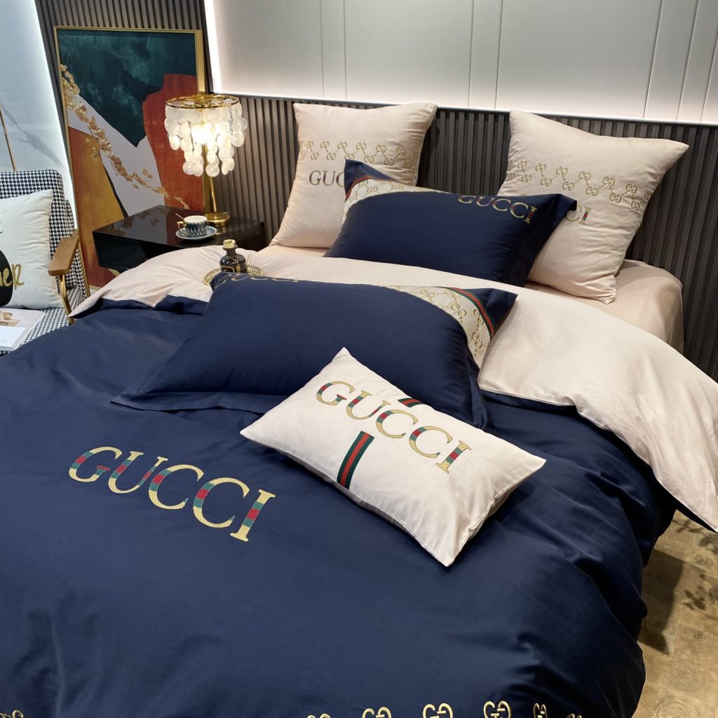 GUCCI　グッチ掛け布団カバー4点セット　新居ベッド寝具　ボックスシーツ/枕カバー　綿100％刺繍　洗える　4色 - 画像 2