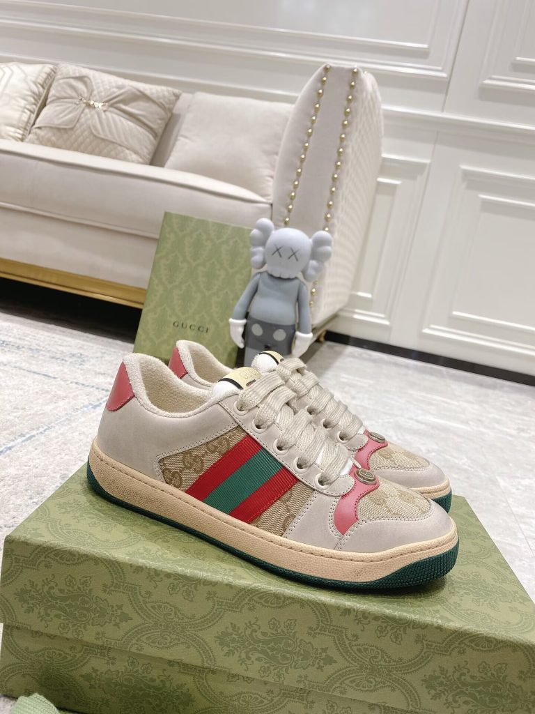 GUCCI メンズ シューズ｜日常での合わせやすさを写真で確認 - 商品画像 7
