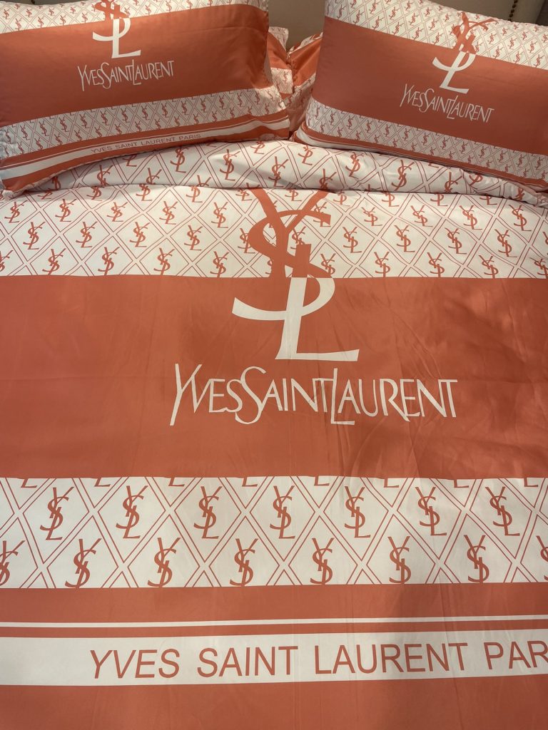 イヴ サンローラン 掛け布団カバーセット Yves Saint Laurent布団カバー4点セット 妙趣の絵柄寝具ベッド用品夏 心地よい - 画像 5