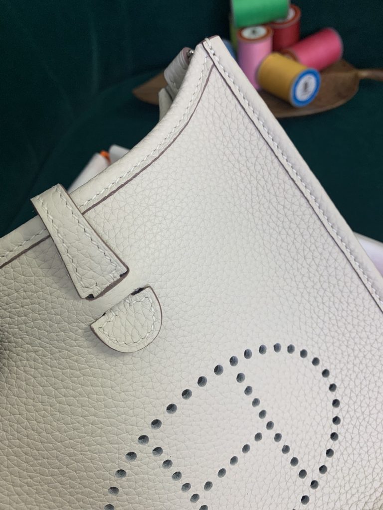 エルメスハーフ手縫いEvelyne Mini エルメスエブリンミニ TPM 16 Hermes 豊富な在庫 シルバー/ゴールド金具 ショルダーバッグ アマゾン・ジグザグ ミニショルダー 33色 - 画像 8