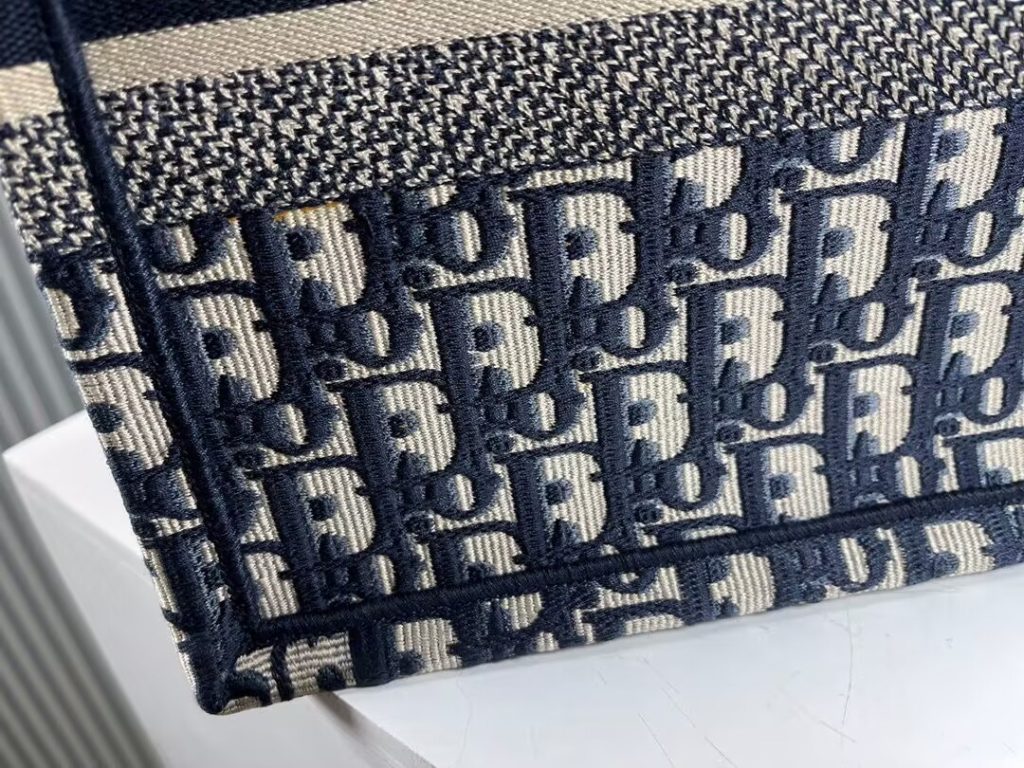 Dior　ディオール　Book Tote　ブックトート　ネイビー　ボルドー　グレー 　ハンドバッグ　ディオール オブリーク トートバッグ　3色 - 画像 8
