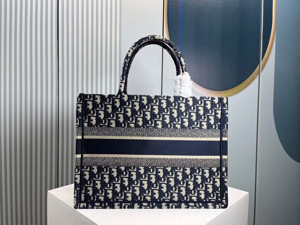 Dior　ディオール　Book Tote　ブックトート　ネイビー　ボルドー　グレー 　ハンドバッグ　ディオール オブリーク トートバッグ　3色 - 画像 5
