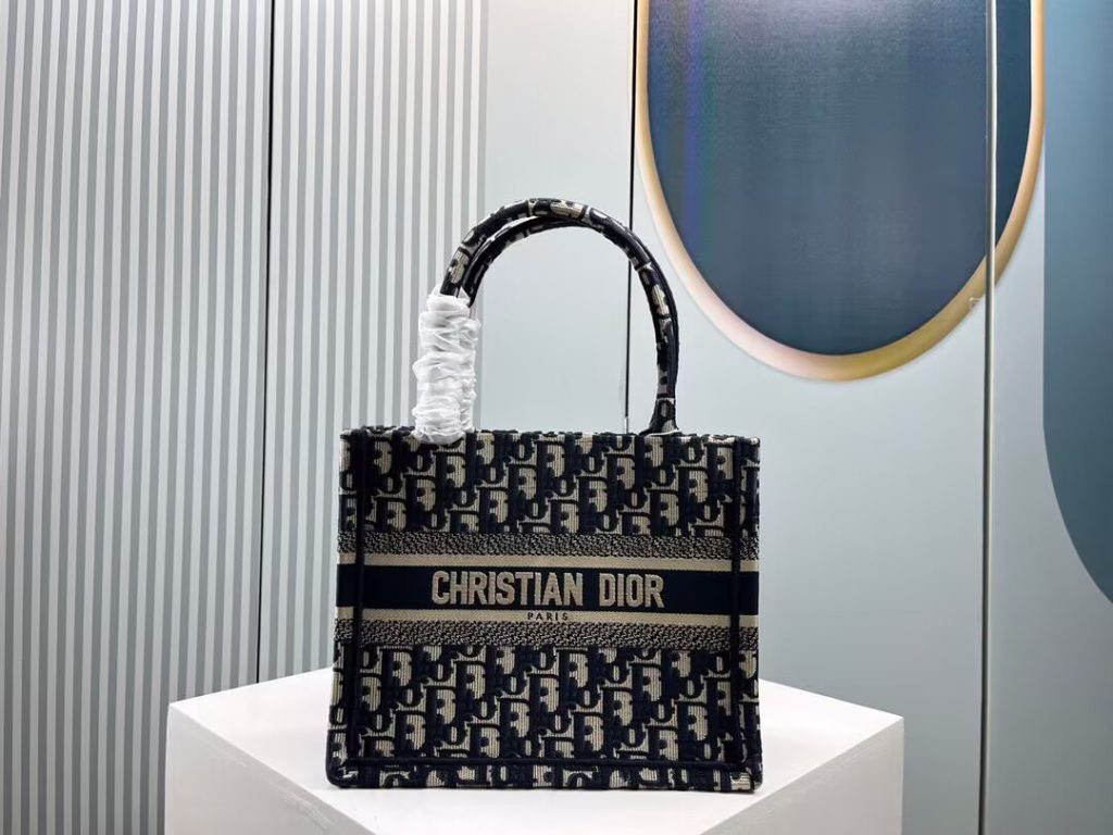 Dior　ディオール　Book Tote　ブックトート　ネイビー　ボルドー　グレー 　ハンドバッグ　ディオール オブリーク トートバッグ　3色 - 画像 2