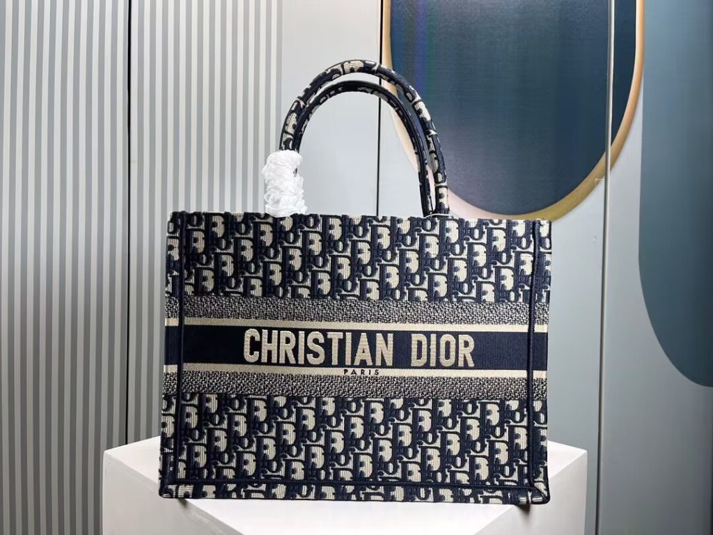 Dior　ディオール　Book Tote　ブックトート　ネイビー　ボルドー　グレー 　ハンドバッグ　ディオール オブリーク トートバッグ　3色 - 画像 4
