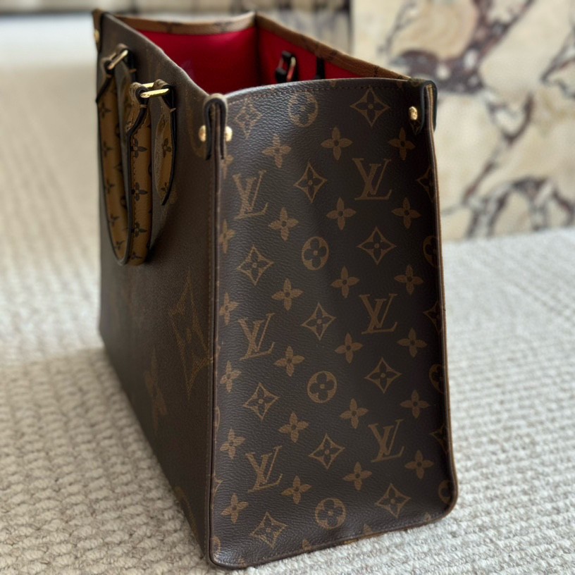 ルイヴィトン　トートバッグ　ショルダーバッグ　オンザゴーMM　モノグラム　ブラウン　レディース　LOUIS VUITTON　A4対応 - 画像 5