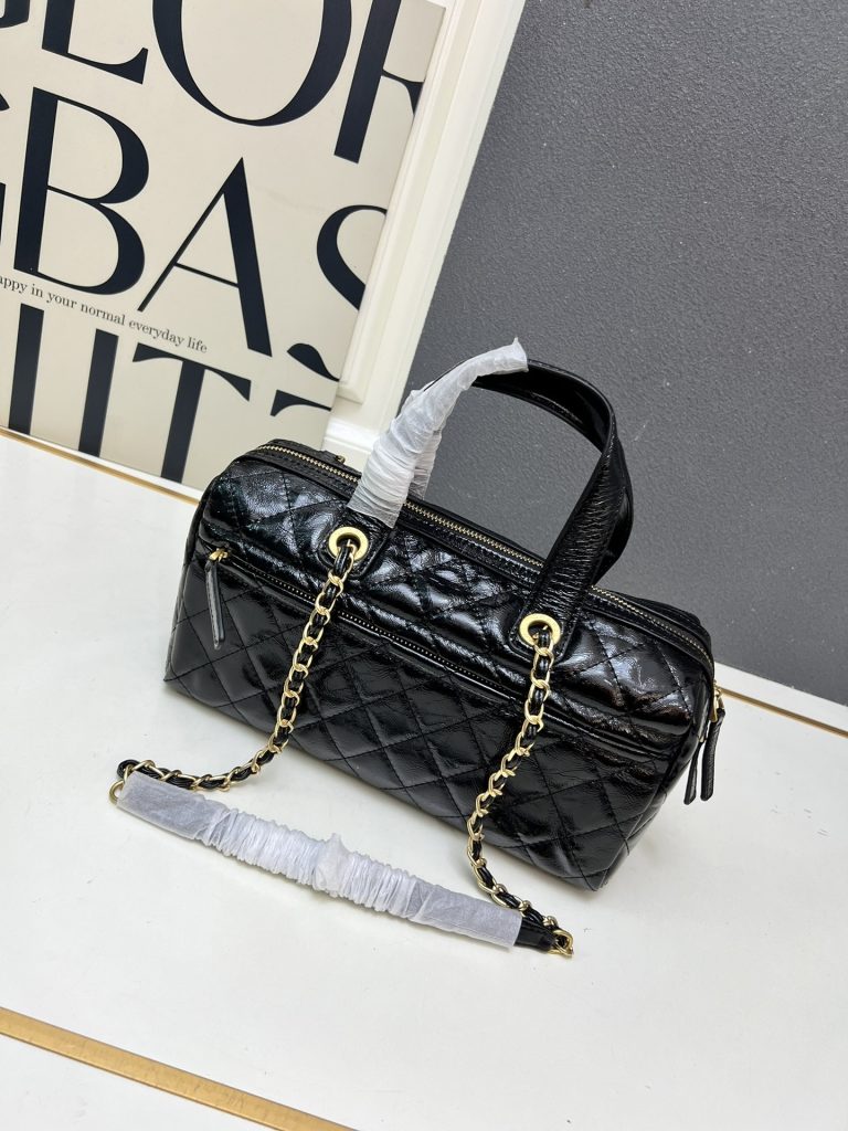 CHANEL シャネル マキシボーリングバッグ ボーリング バッグ ボウリングバッグ レディースバッグ ショルダーバッグ ハンドバッグ ブラック - 画像 3