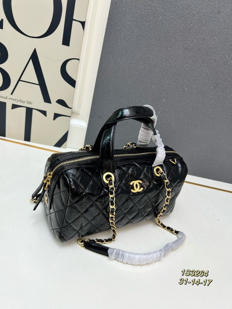 CHANEL シャネル マキシボーリングバッグ ボーリング バッグ ボウリングバッグ レディースバッグ ショルダーバッグ ハンドバッグ ブラック - 画像 2