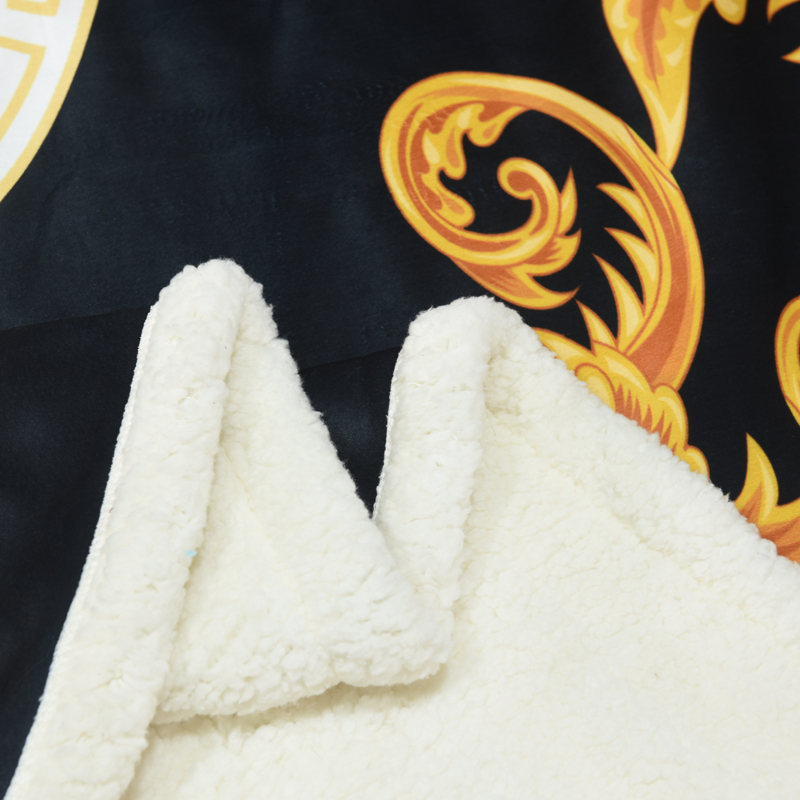 Versace　ヴェルサーチ　毛布　ダブル/クイーン　あったか　裏起毛　おしゃれ　洗える　柔らかい　軽い　防寒　ブラック　ブランケット - 画像 3