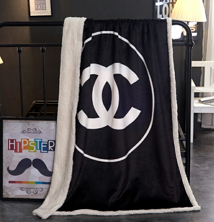 シャネル　CHANEL　毛布　大きロゴ　暖かい　厚手　掛け毛布　ブランケット　ひざ掛け毛布　ブラック - 画像 2