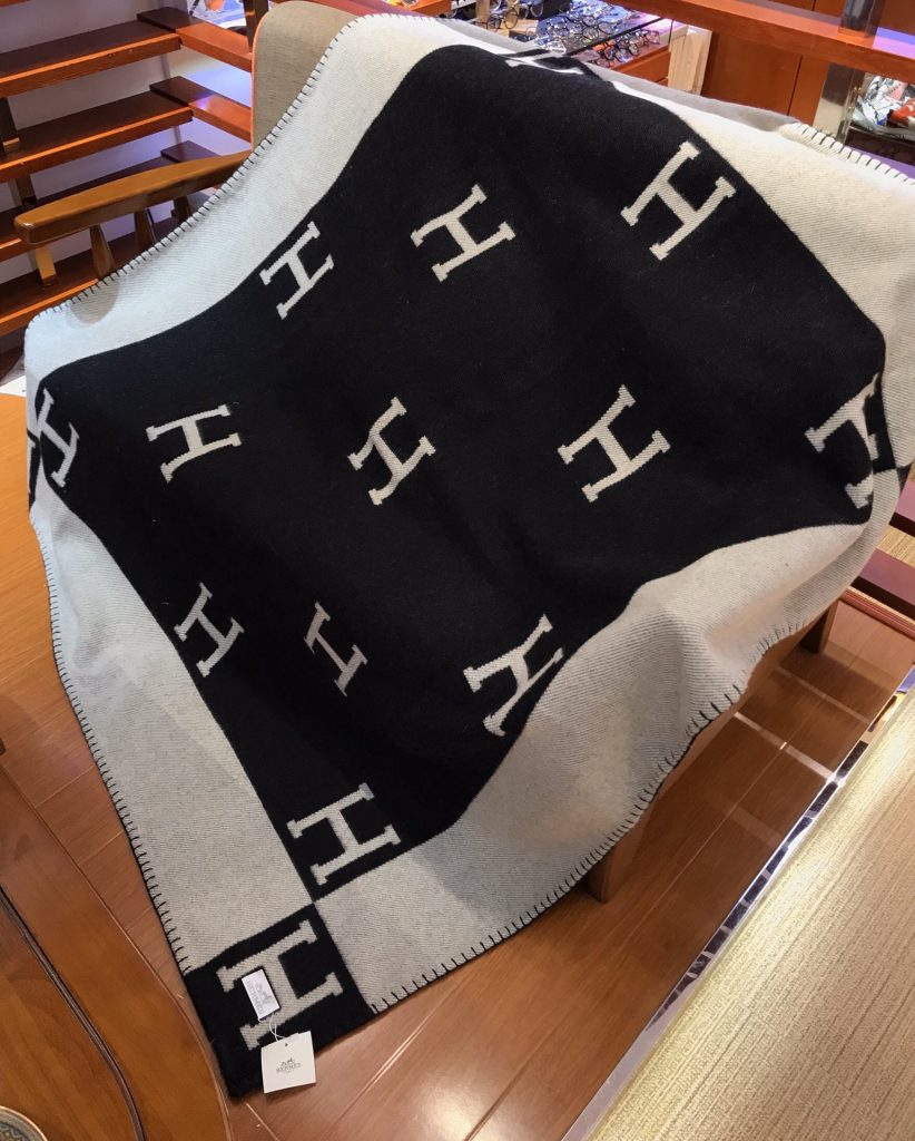 Hermes　エルメス　暖かい ウールブランケット ジャガード ６色　Hマーク　毛布　ベッド/カー/旅行/子供用でき - 画像 3
