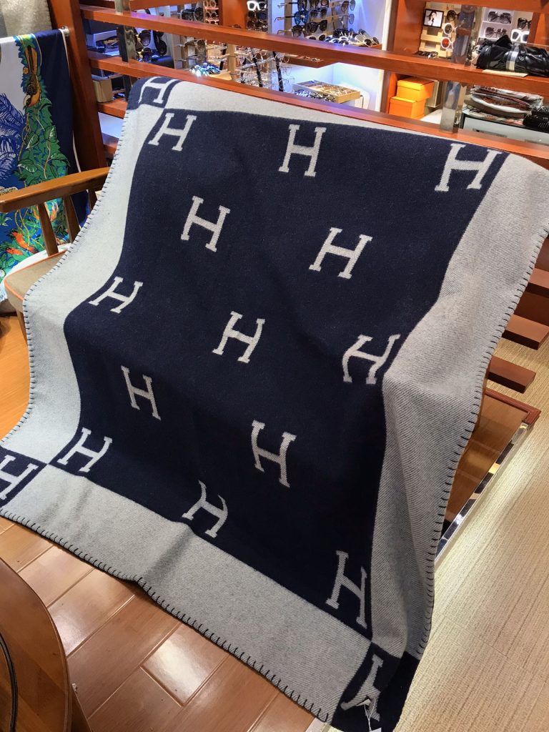 Hermes　エルメス　暖かい ウールブランケット ジャガード ６色　Hマーク　毛布　ベッド/カー/旅行/子供用でき - 画像 5