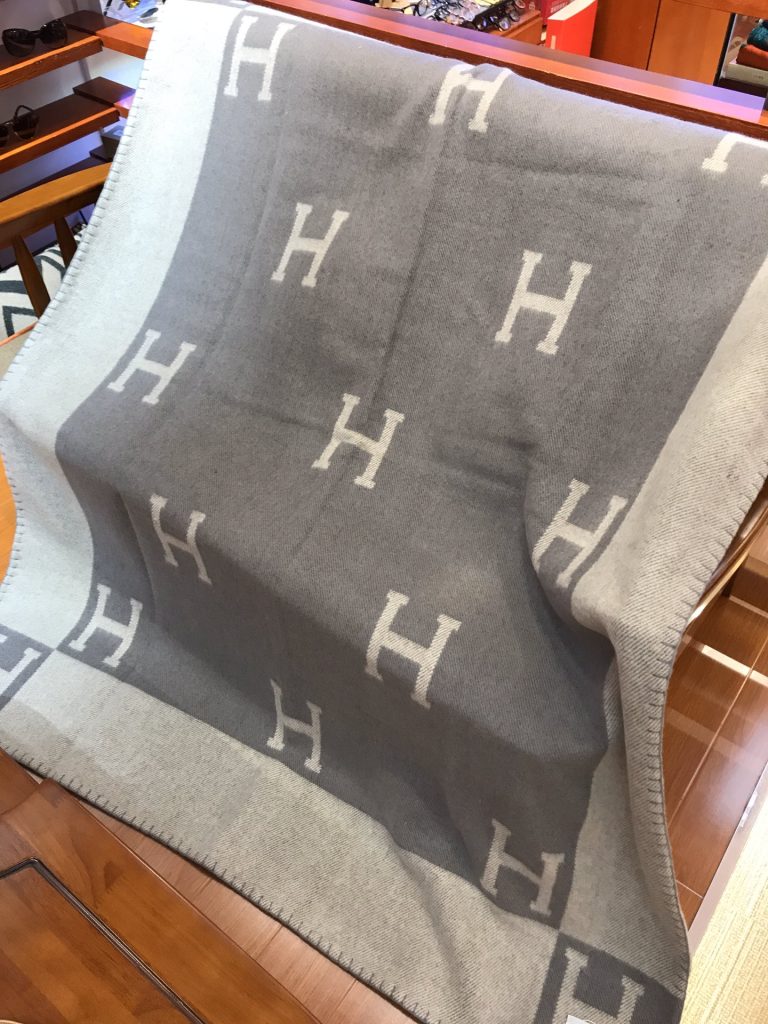 Hermes　エルメス　暖かい ウールブランケット ジャガード ６色　Hマーク　毛布　ベッド/カー/旅行/子供用でき - 画像 6