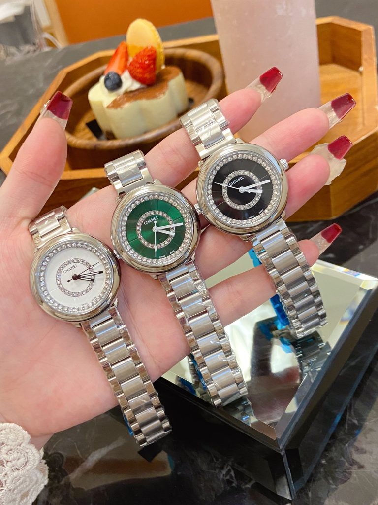 Chanel シャネル✨CHANEL✨レディース腕時計 クォーツ 316ステンレス 蝶バックル🦋 多色展開💎 上品でおしゃれなデザイン⌚ - 画像 4