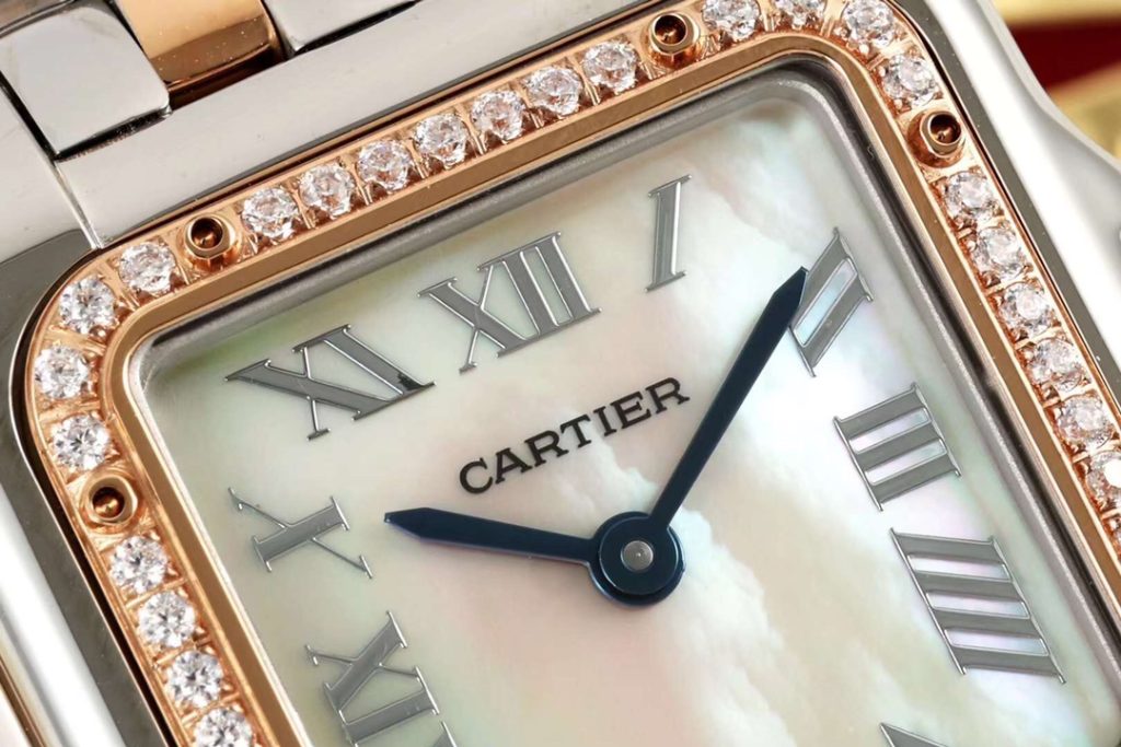 Cartier カルティエ✨カルティエ 時計 レディース ブレスレット✨ ローズゴールド ラブリング💕 ギフトボックス付き🎁 大人気モデル🌟 プレゼントに最適💝 - 画像 4