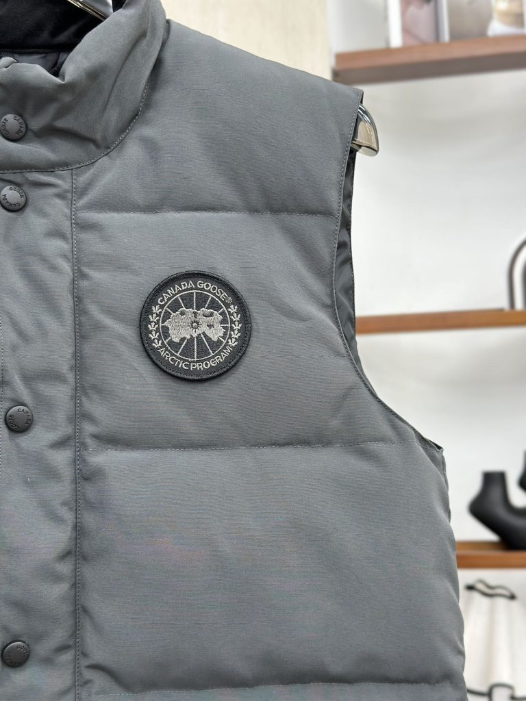 CANADA GOOSE(カナダグース)🖤【】カナダグース ダウンフィルコート レディース ロング丈 防寒 アウター 🎀 高級 秋冬 新作 - 画像 6