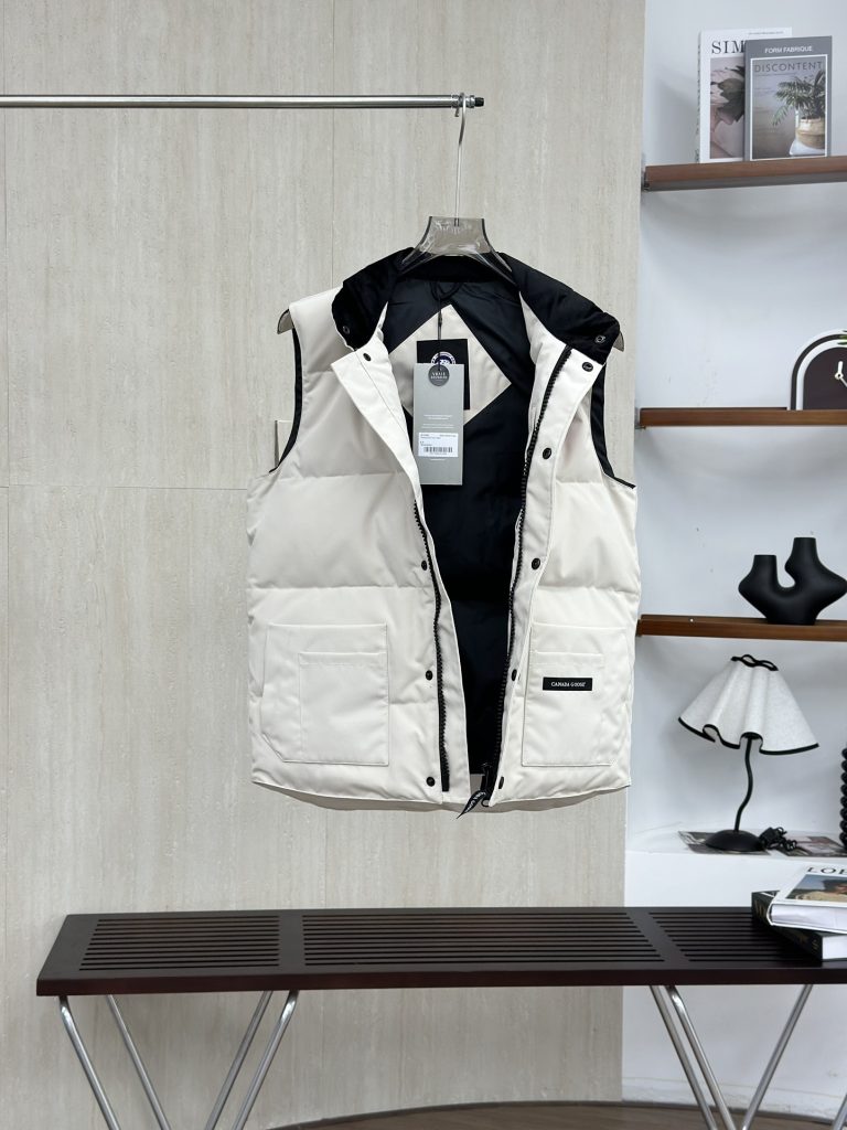 CANADA GOOSE（カナダグース）【超目玉✨】カナダグース ダウンフード付きロングコート 防寒 レディース 高級ダウンジャケット🎯暖か🥶注目👑 - 画像 5