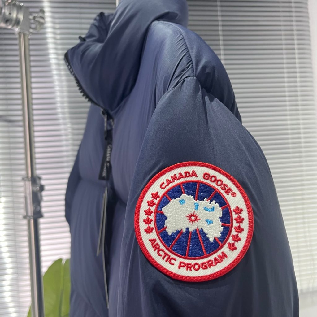 CANADA GOOSE（カナダグース）【新作】カナダグース ダウンフィルコート レディース ロング丈 防寒 アウトドア🦢❄️🔥🛒 - 画像 4