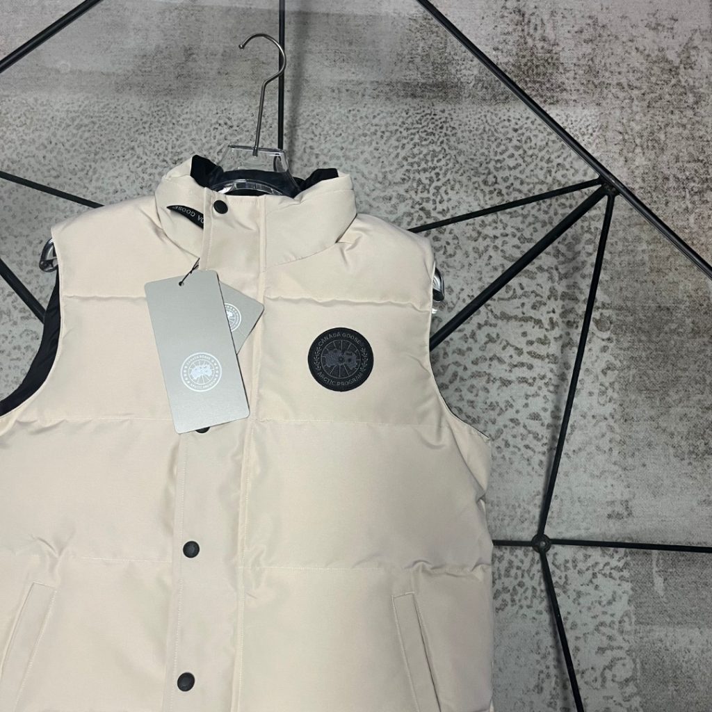 CANADA GOOSE（カナダグース）🖤カナダグース ダウンジャケット レディース ロングコート 防寒 アウトドア✨ 大人気モデル 秋冬必須アイテム🎯 - 画像 2