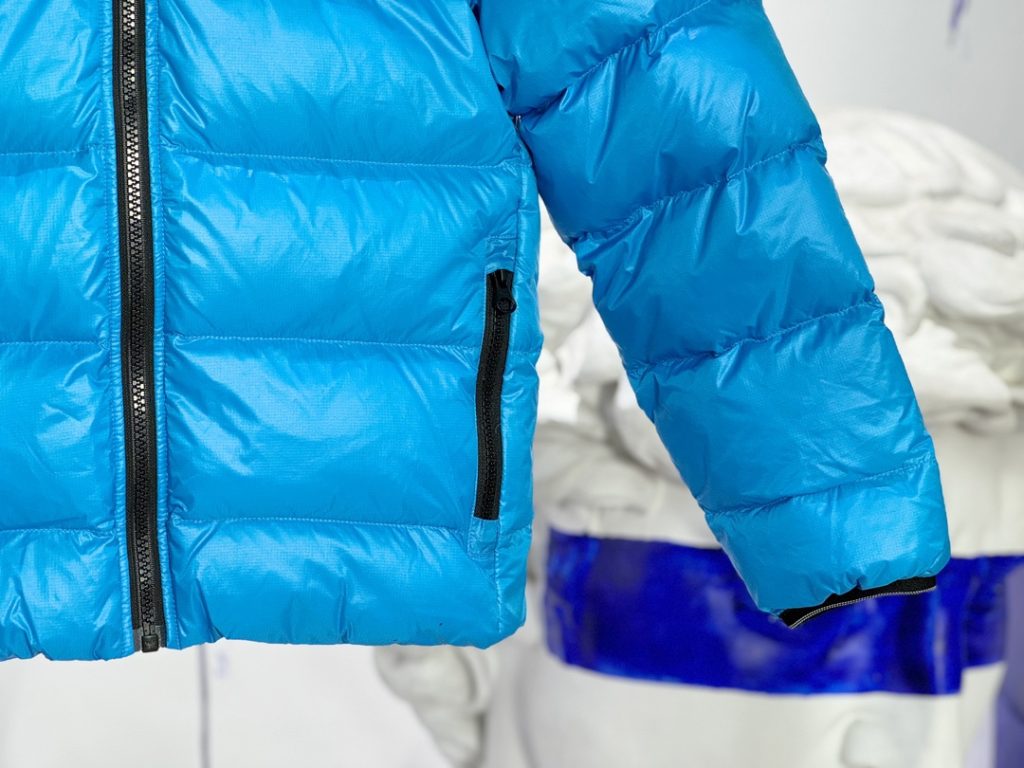 CANADA GOOSE（カナダグース）🛍️✨【】カナダグース ダウンベスト レディース 人気モデル 防寒 軽量 プレゼントに最適🎁🧥 - 画像 5