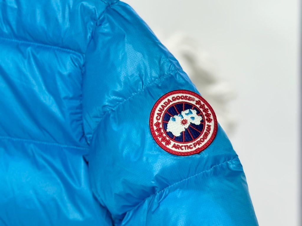 CANADA GOOSE（カナダグース）🛍️✨【】カナダグース ダウンベスト レディース 人気モデル 防寒 軽量 プレゼントに最適🎁🧥 - 画像 6