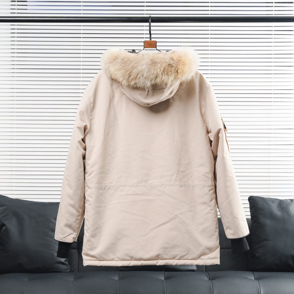 CANADA GOOSE（カナダグース）🛍️🇨🇦【カナダグース】高級ダウンジャケット ロングコート 防寒 アウトドア 🎿❄️ - 画像 3
