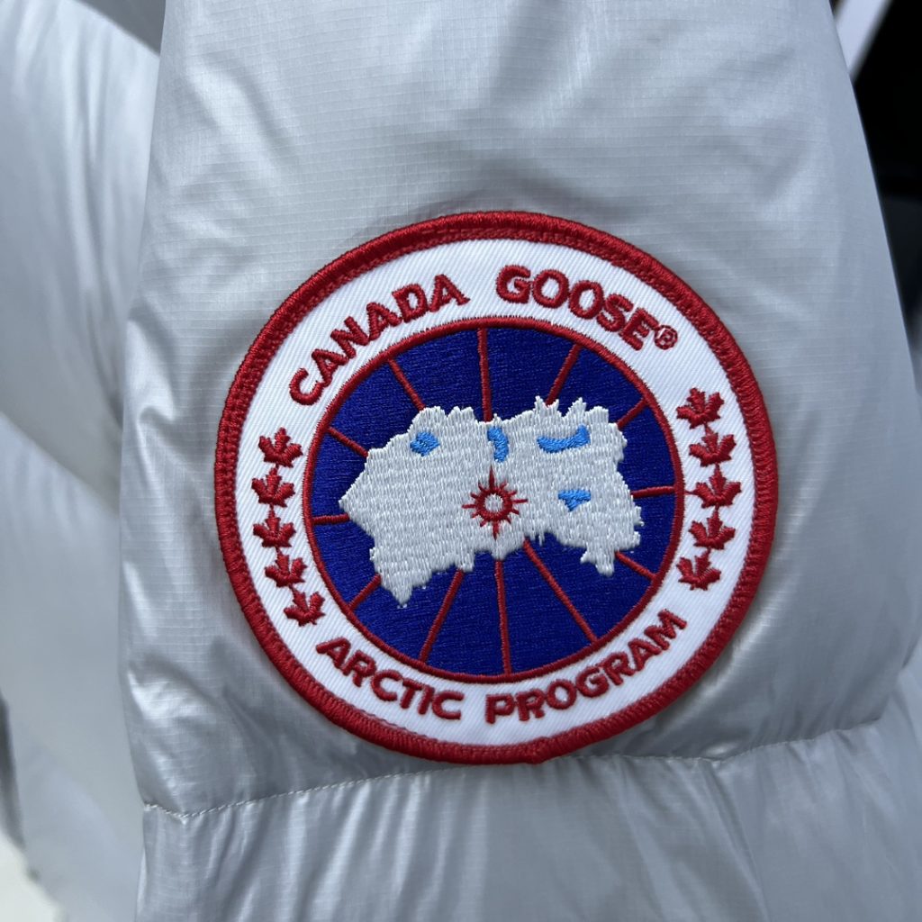 CANADA GOOSE（カナダグース）【超目玉】カナダグース ダウンジャケット レディース ロングコート 防寒 アウトドア 🧥✨🥶🔥 - 画像 4