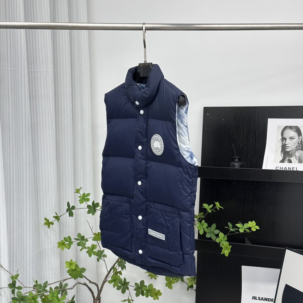 CANADA GOOSE（カナダグース）🛍️✨【超目玉】カナダグース ダウンジャケット レディース ロングコート 防寒 アウトドア 🎿🧥 - 画像 4