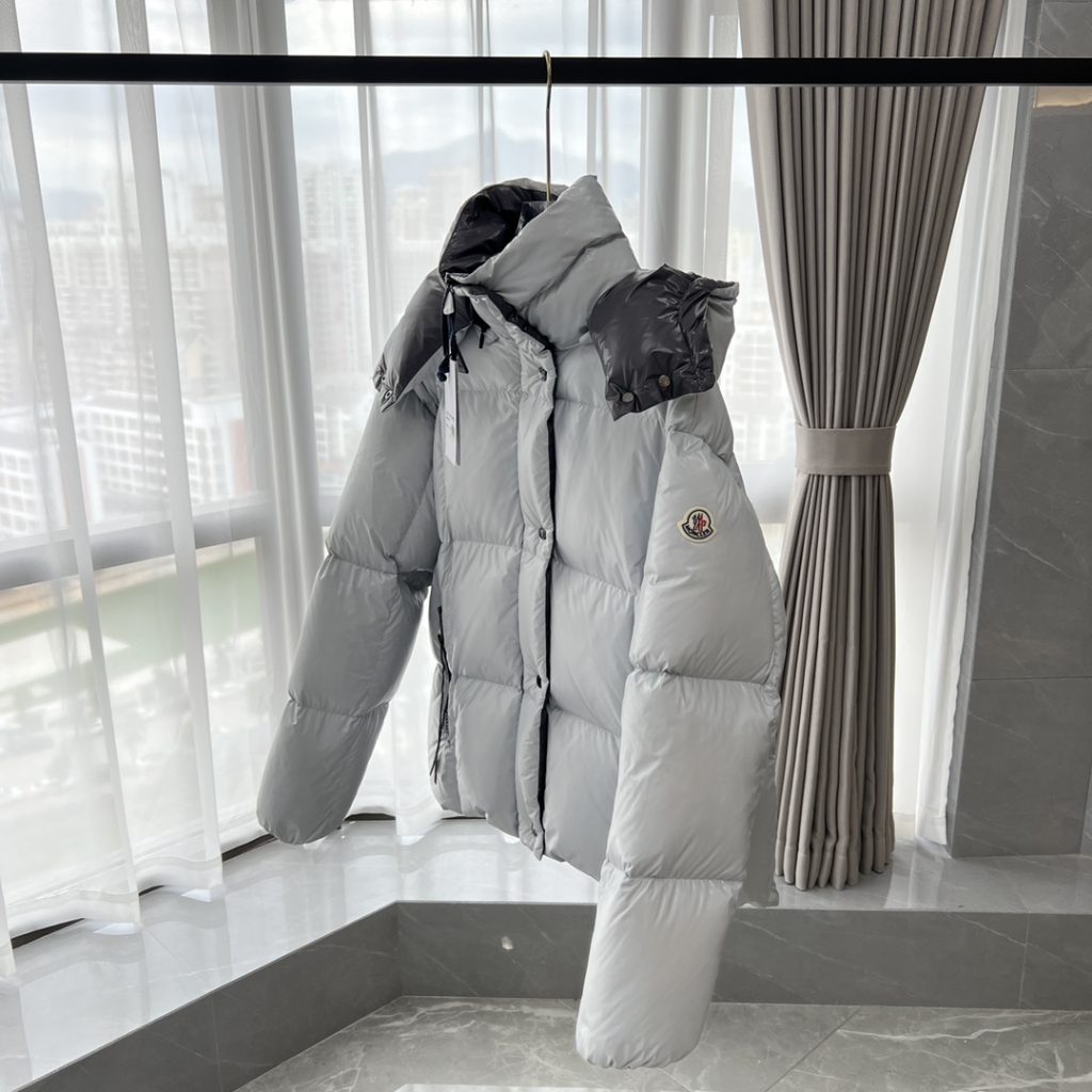 Moncler モンクレール【新作】モンクレール ダウンジャケット レディース✨ 秋冬必須 高品質 保温 軽量🕊️ 9点画像で詳細確認🎀 大人気ブランドコート🛍️ - 画像 2