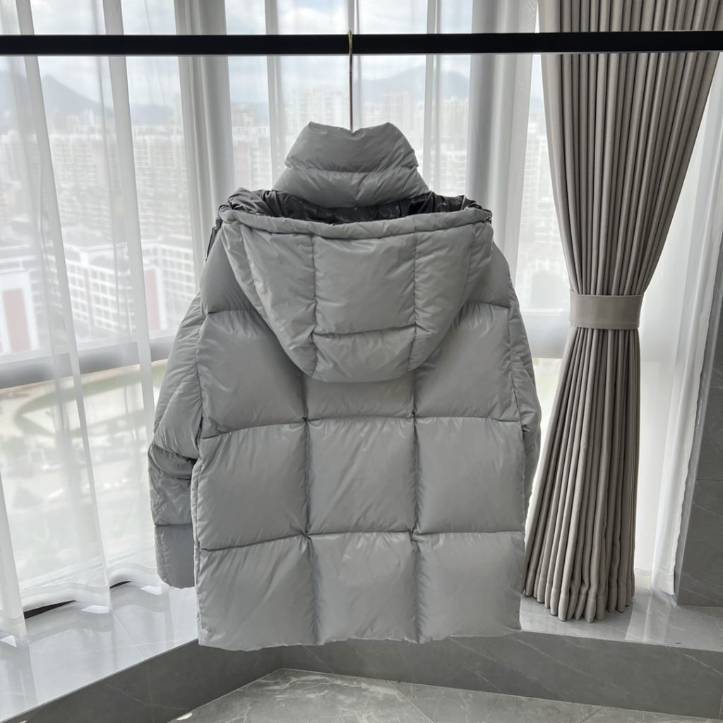 Moncler モンクレール【新作】モンクレール ダウンジャケット レディース✨ 秋冬必須 高品質 保温 軽量🕊️ 9点画像で詳細確認🎀 大人気ブランドコート🛍️ - 画像 3
