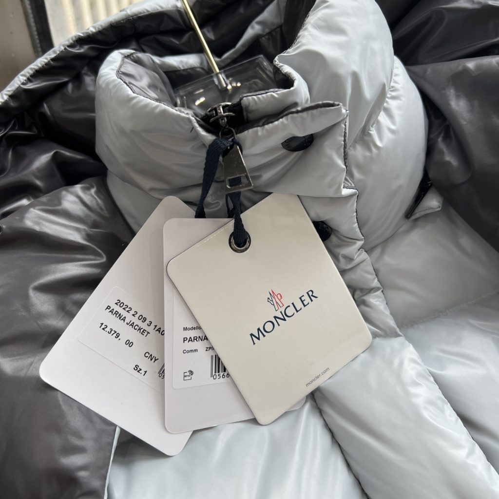 Moncler モンクレール【新作】モンクレール ダウンジャケット レディース✨ 秋冬必須 高品質 保温 軽量🕊️ 9点画像で詳細確認🎀 大人気ブランドコート🛍️ - 画像 7