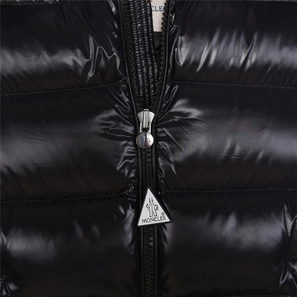 Moncler モンクレール【新作】モンクレール ダウンジャケット レディース✨ 秋冬 高品質 保温 軽量 9点画像🛒🎁💖 - 画像 4