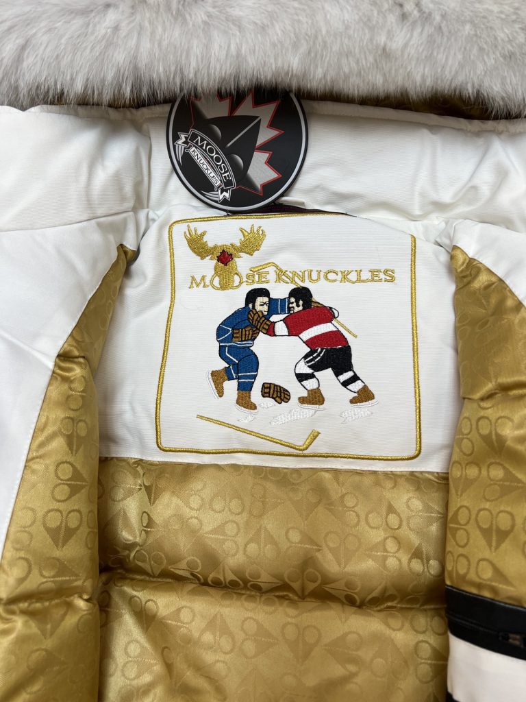 Moncler モンクレール【MONCLER】モンクレール ダウンジャケット 人気モデル✨ 秋冬必須アイテム🎯 高品質 保温性抜群❄️ 限定カラー🔥 - 画像 7