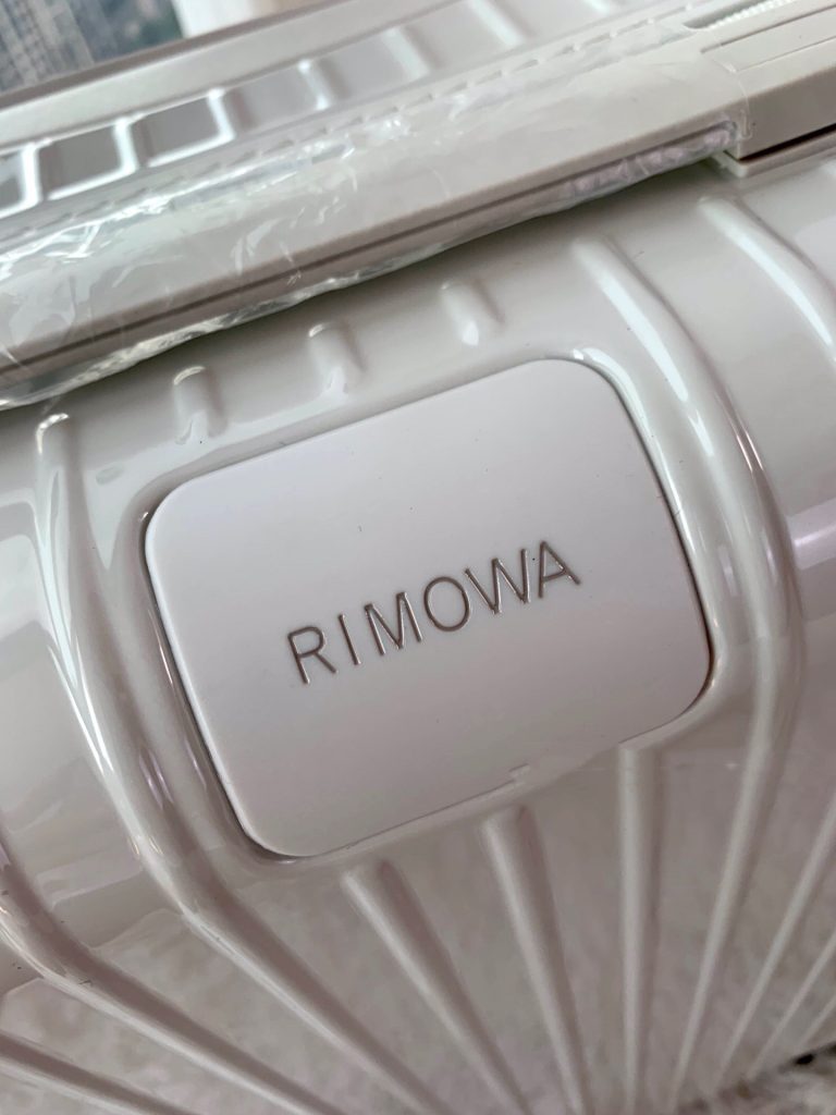 【RIMOWA】Essential キャリーケース 超軽量PC素材 象牙色 エイジャンシバオキ同款 上品で高級感のある旅行鞄 - 画像 3