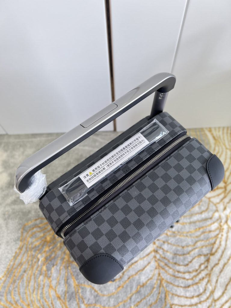 【ルイヴィトン】ホライズン トランク型 キャリーバッグ モノグラム帆布 レザー保護 上品で実用的な旅行コンパニオン - 画像 7