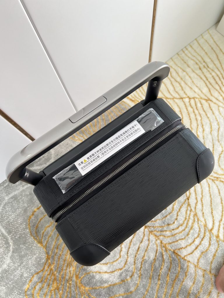 【ルイヴィトン】トランク型 小物収納ボックス モノグラム ブラック ウォーターパターン レザー保護 上品で実用的な旅行コンパニオン - 画像 7