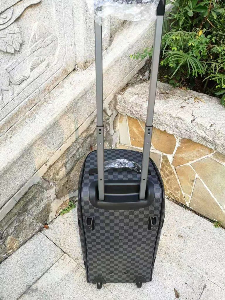 【ルイヴィトン】トランク型収納ボックス 20サイズ 上質レザー仕様 モノグラム柄 高級感のある逸品 - 画像 5