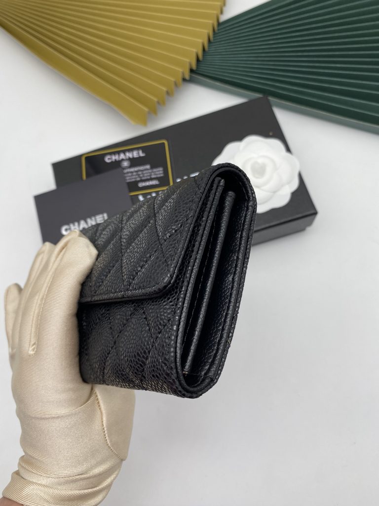 【シャネル】キャビアスキン 長財布 ココマーク金具 上品で実用的なブラックのレディースウォレット - 画像 8